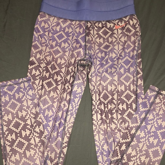 Nike Pro Hyperwarm Tribal Print Training pants leggings - Picture 2 of 7